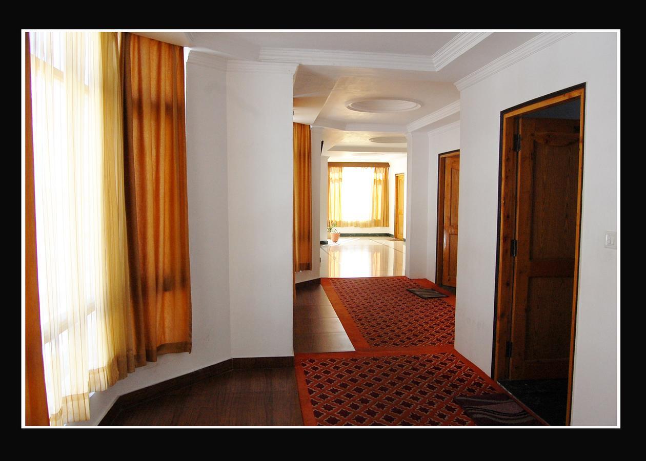 Lords Residency Otel Manāli Dış mekan fotoğraf